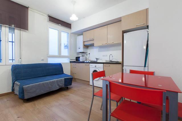 Mercado Anton Martin Apartment Madrid Buitenkant foto